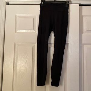 Black LuLulemon leggings size 4